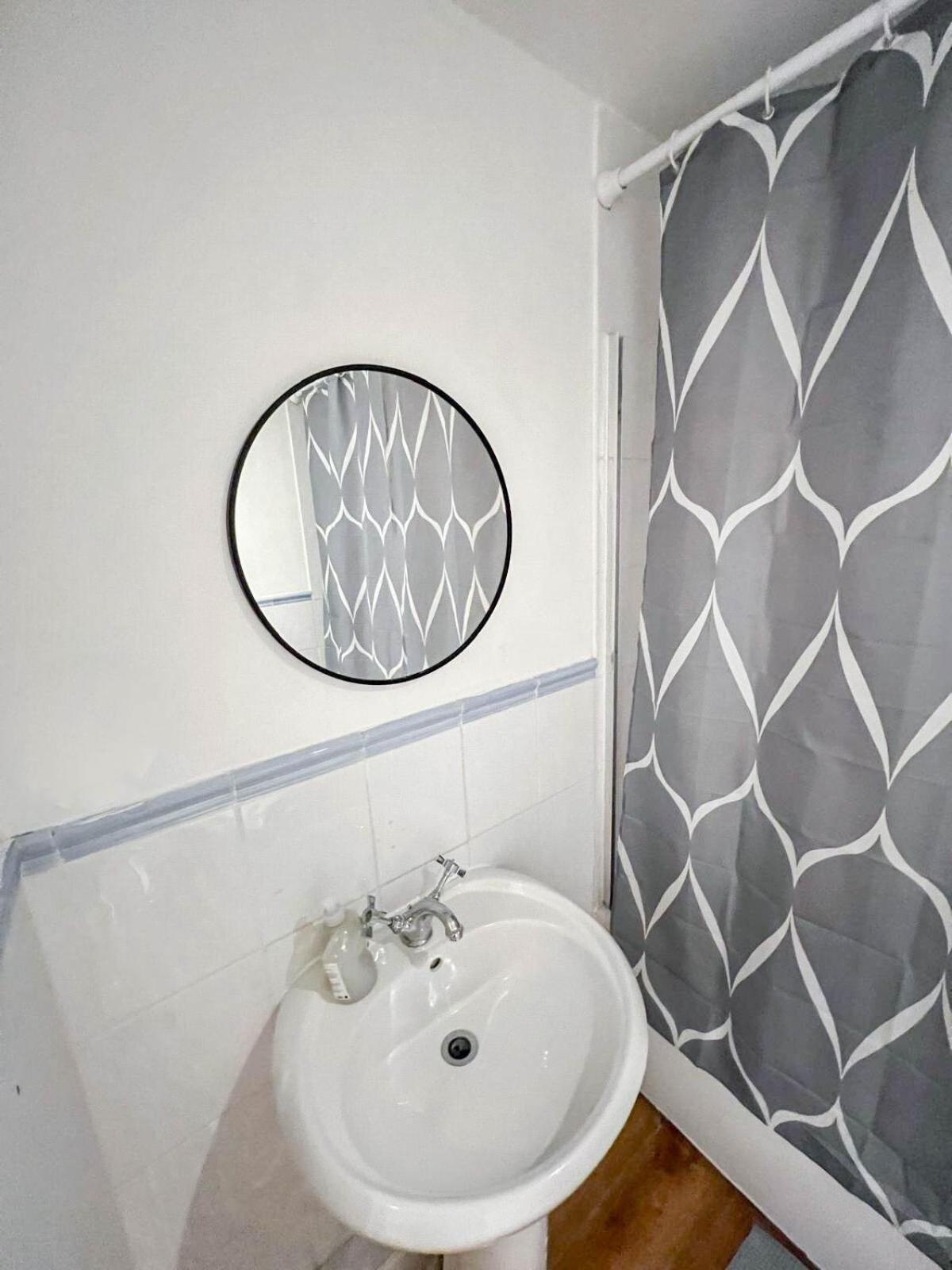 Lovely 1 Bedroom Flat In West Kensington Central London, Shepherd'S Bush Exterior foto