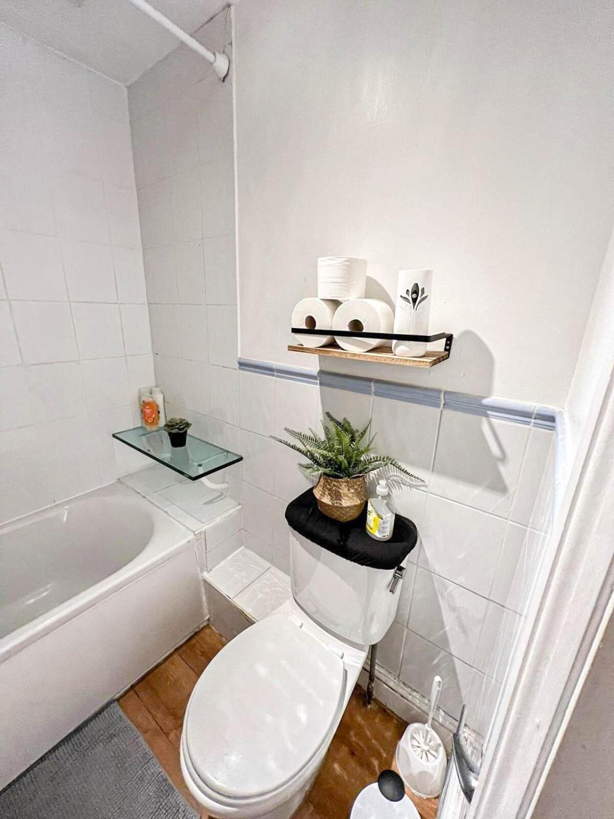 Lovely 1 Bedroom Flat In West Kensington Central London, Shepherd'S Bush Exterior foto