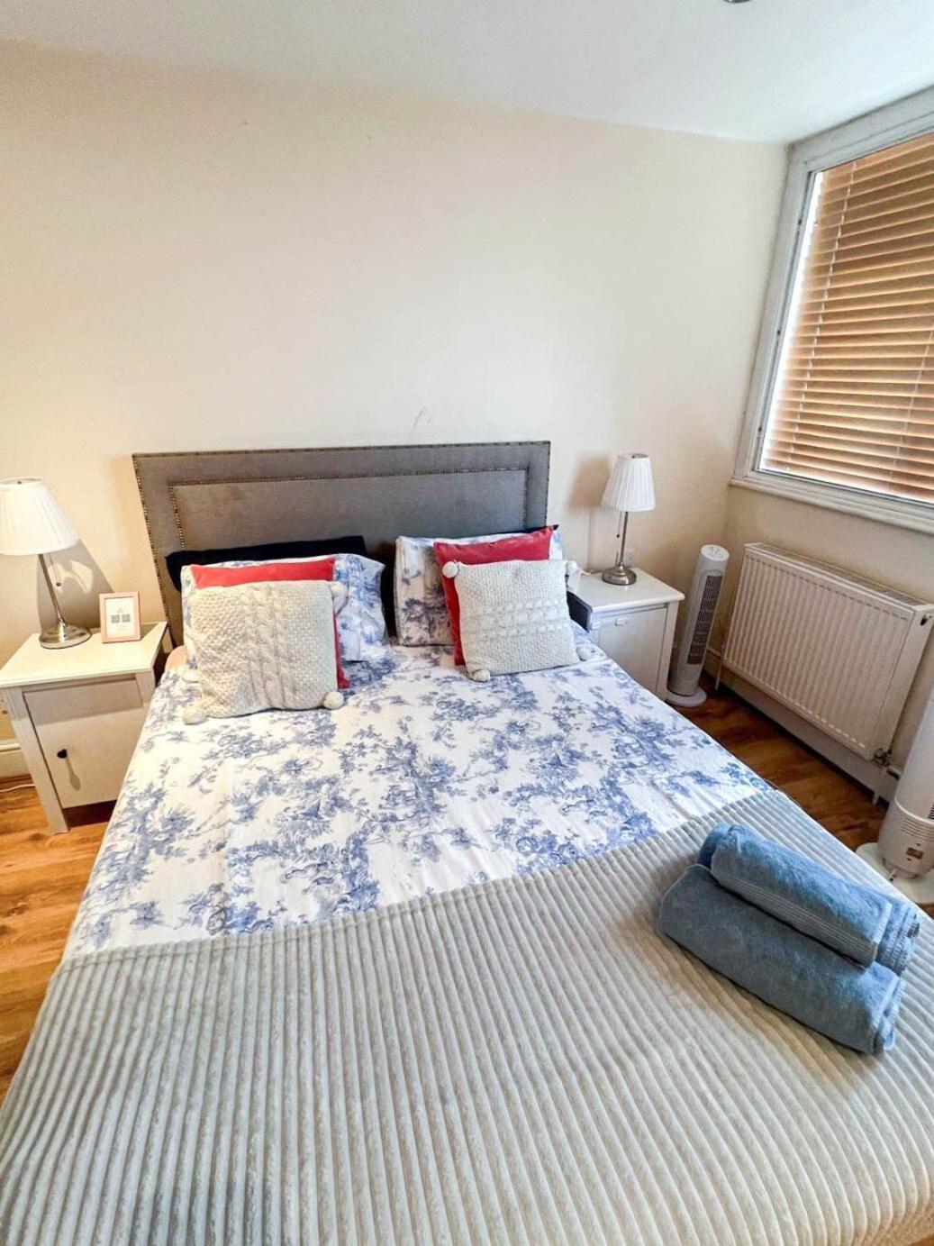 Lovely 1 Bedroom Flat In West Kensington Central London, Shepherd'S Bush Exterior foto