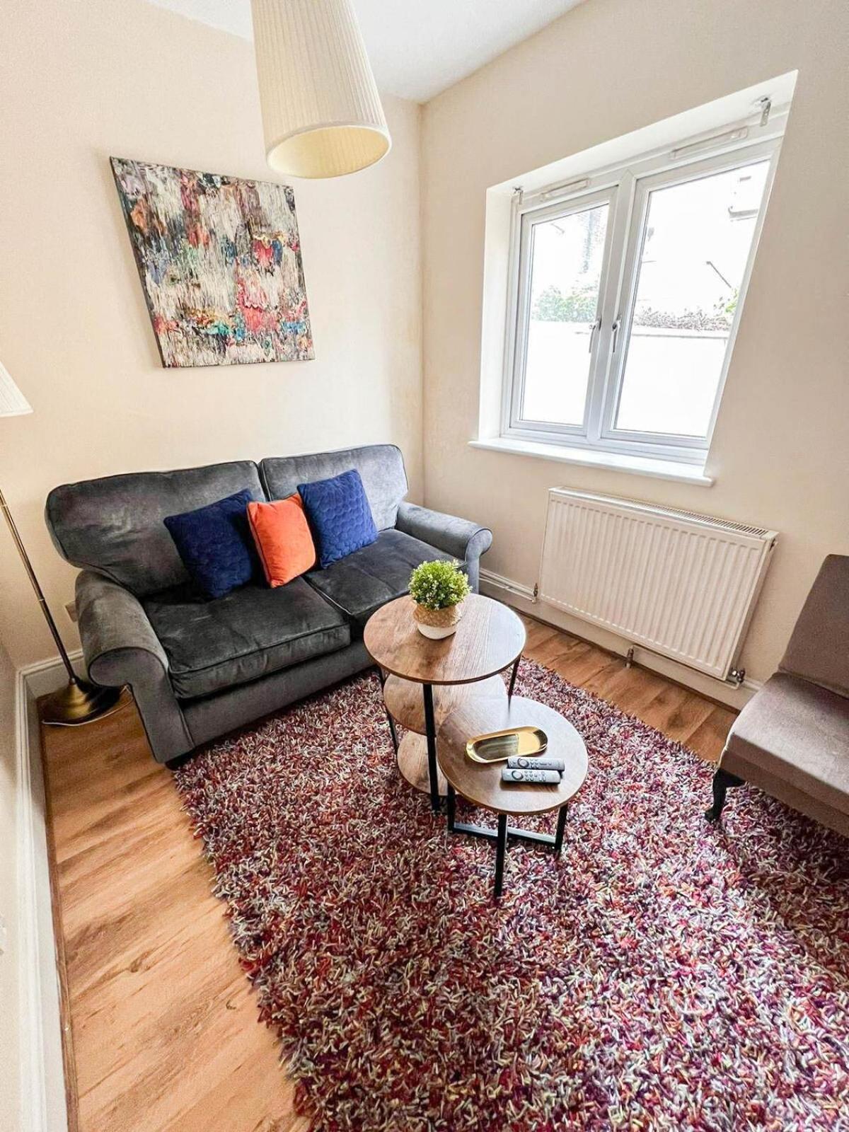 Lovely 1 Bedroom Flat In West Kensington Central London, Shepherd'S Bush Exterior foto